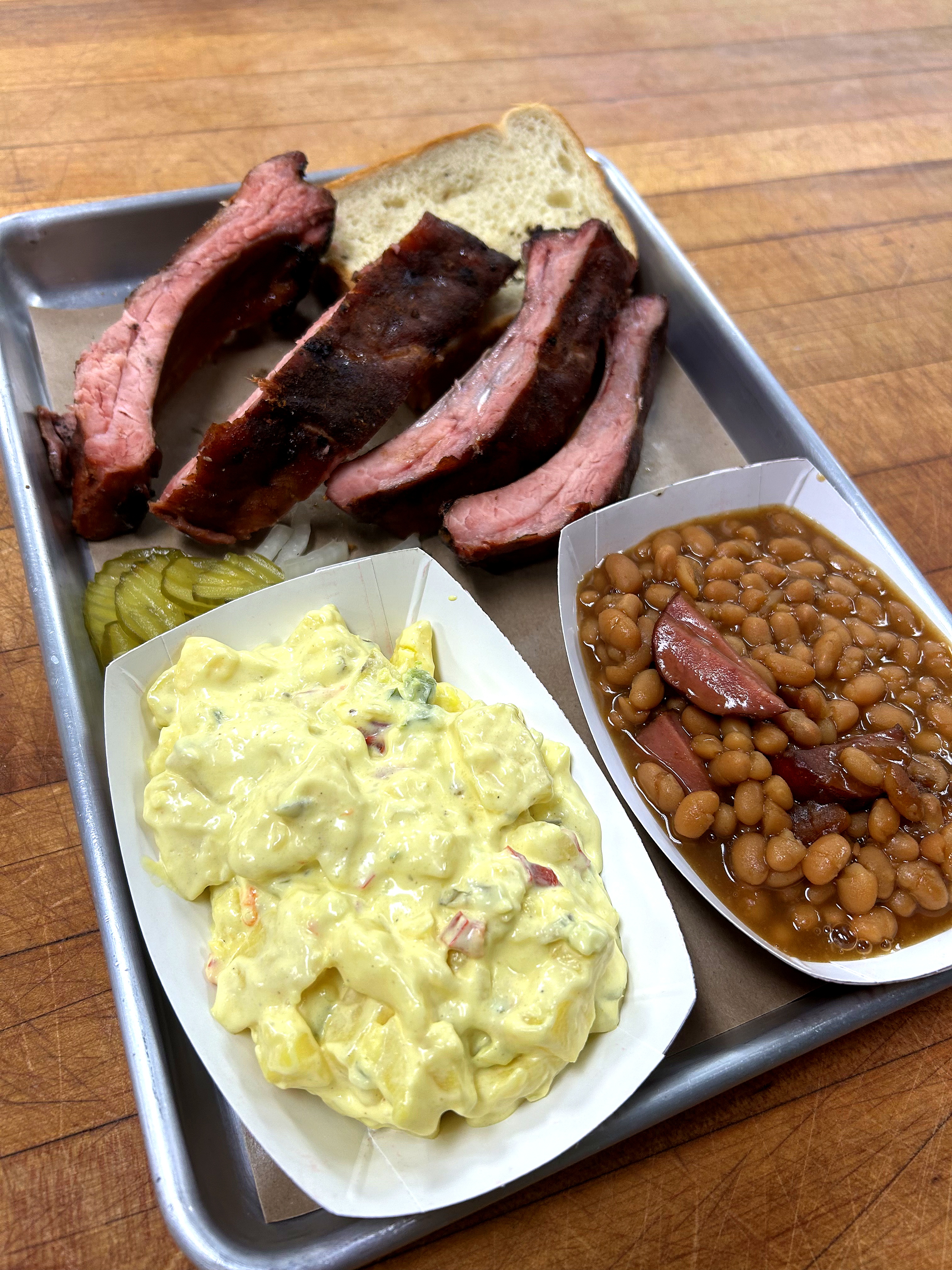Dave's Smokehouse Freshly Smoked BBQ Plate
